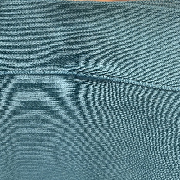 Bcbg maxazria skirt - Picture 3 of 3